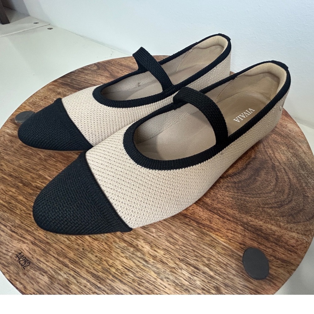Vivaia Mary Jane Knit Flat Cap Toe Two-Tone Classic Parisian Minimalist 35.5
